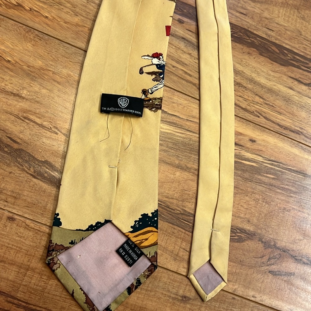 VTG Character Tie Lot 8 Ties Beatles, Disney, Warner Bros, Mad Dogs, etc - Picture 11 of 14